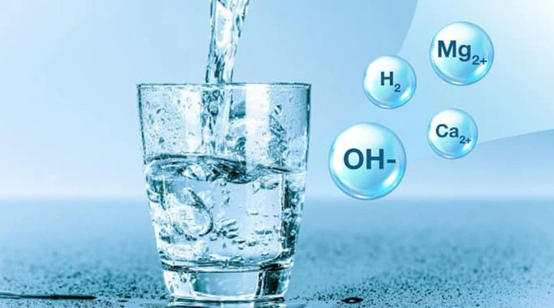 Uống nước khoáng có ga có tốt không?